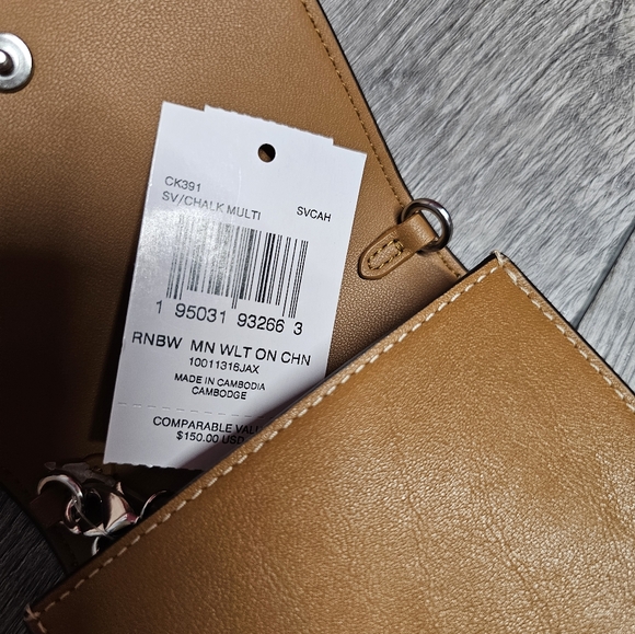 Coach Pride Bags Mini Wallet On A Chain With Rainbow Print 🌈 New - Picture 6 of 14